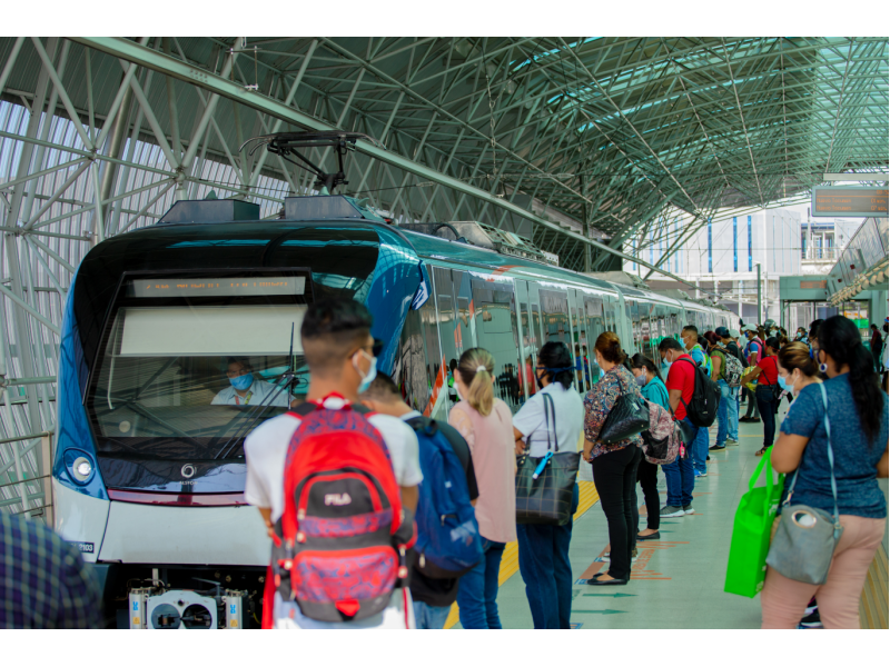 Alstom ofrece una solución de inteligencia artificial para garantizar el distanciamiento y la seguridad de los pasajeros en trenes y estaciones