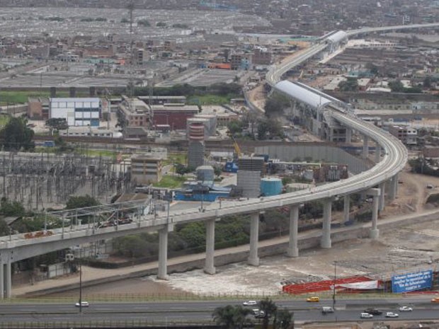 Perú: Río Rímac: ¿Puente del Metro de Lima en peligro por aumento del caudal?