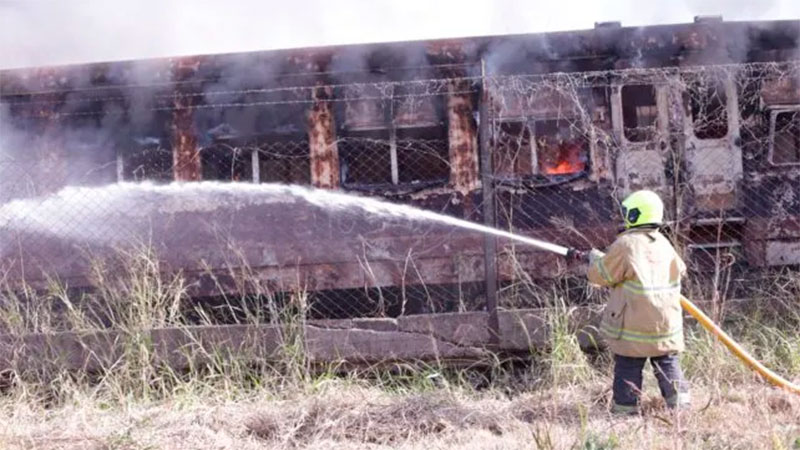 Detuvieron a cuatro jóvenes que ocasionaban daños en el predio del ferrocarril