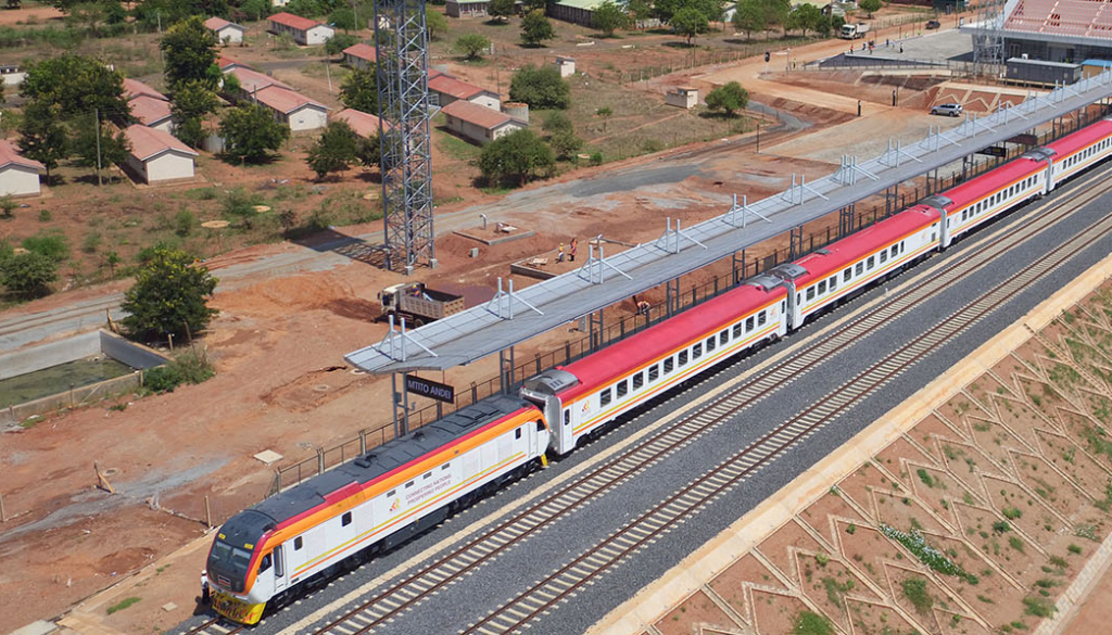 Africa: Utilización de energía geotérmica para la conexión de tren entre Mombasa y Nairobi, Kenia