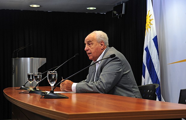 Uruguay: En pocos días se sabrá qué empresa construirá el Ferrocarril Central