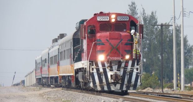 México: López Obrador firmó la expropiación de tres ferrocarriles de Grupo México y provocó un colapso en los mercados