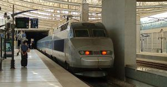 Francia: Aprobada la nueva lanzadera entre París y el aeropuerto Charles de Gaulle