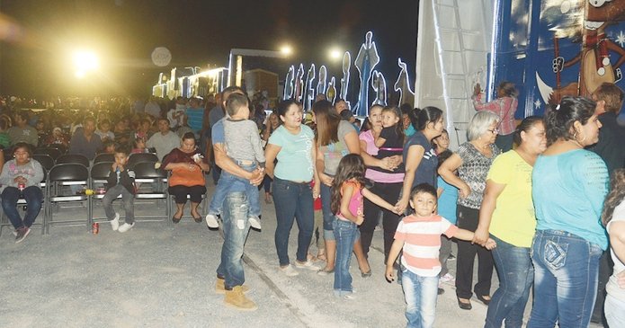 México: Ilumina corazones el ‘Tren Navideño’