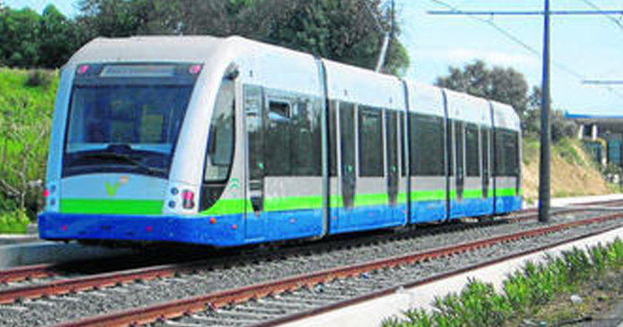 España: El Ayuntamiento comprará dos nuevos trenes para activar el tranvía