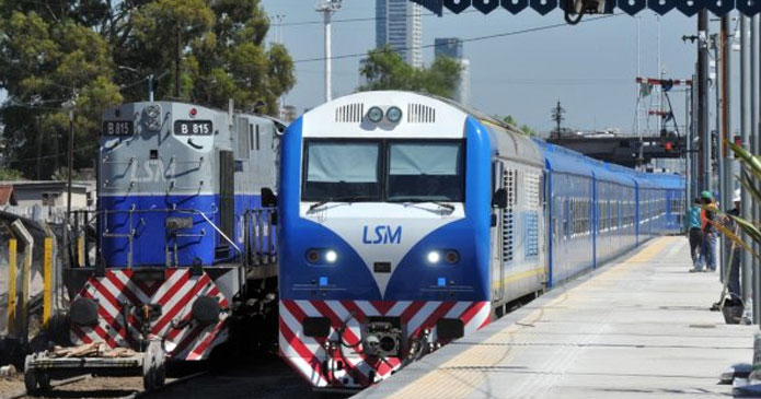 Rechazan reclamo de joven que cayó bajo un tren cuando quiso abordarlo en movimiento