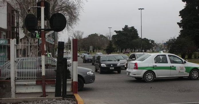 Empieza a tomar forma el proyecto para construir un paso bajo a nivel en 1 y 32