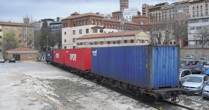 España: Cuatro vagones quedan varados en Teruel por el mal estado de la vía