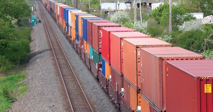 Expertos defienden dinamismo ferroviario en México