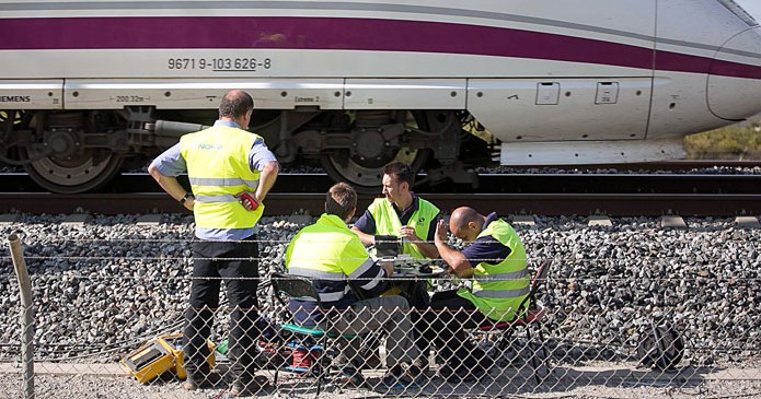 España: SFM destina 285.000 euros a mejorar la seguridad del tren con la fibra óptica