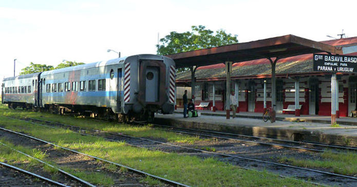 Denuncian que quieren cerrar el ferrocarril Urquiza