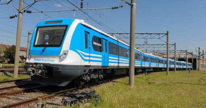 Declararon de interés público la finalización de la electrificación del tren a La Plata