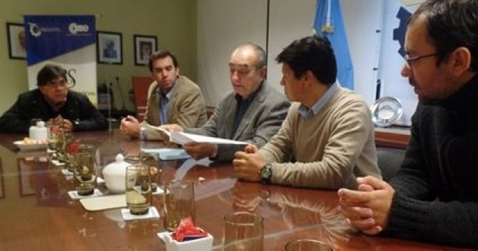 Industriales y comerciantes también reclaman obras a Nación