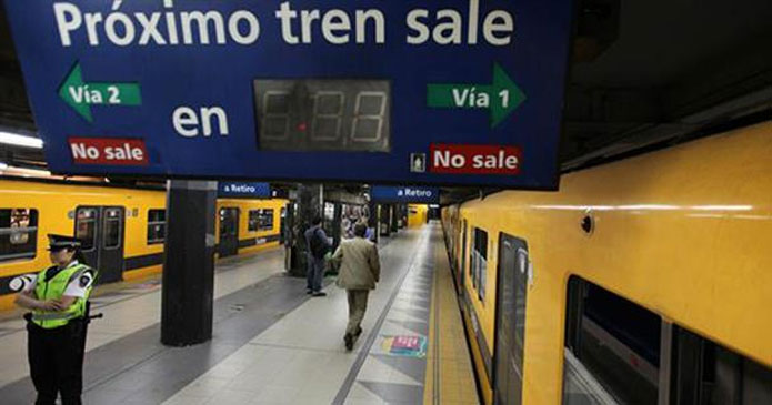Subte: liberan los molinetes de la línea C por una protesta y no descartan un paro