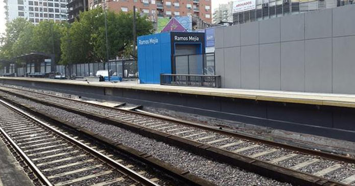 Demoras y cancelaciones en el tren Sarmiento