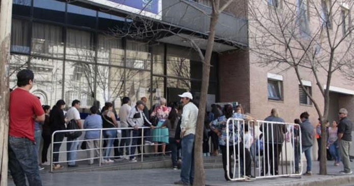 Jubilados ferroviarios reciben bolsones Pami el 30 de marzo