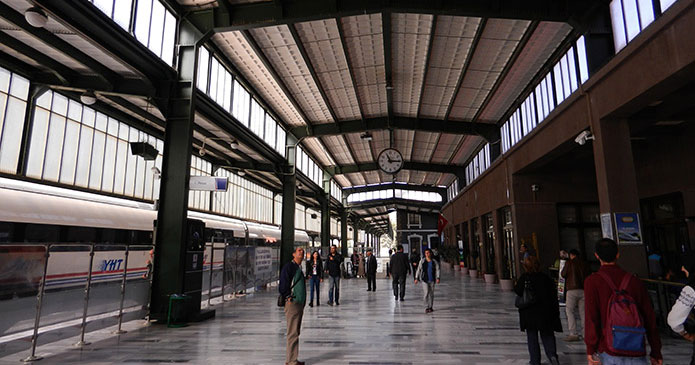 Informe: Trenes de CAF en la red de alta velocidad de Turquía
