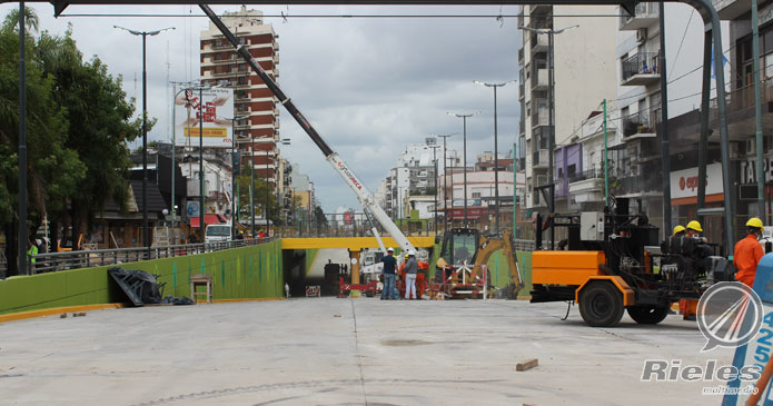 Se abre al tránsito el nuevo paso bajo nivel en Avenida San Martín