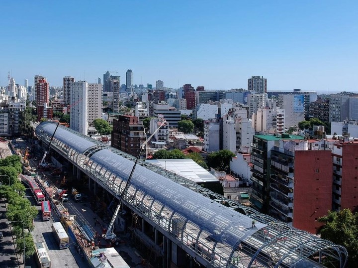 Empezaron a circular trenes en el viaducto del tren Mitre: lo inauguran el miércoles