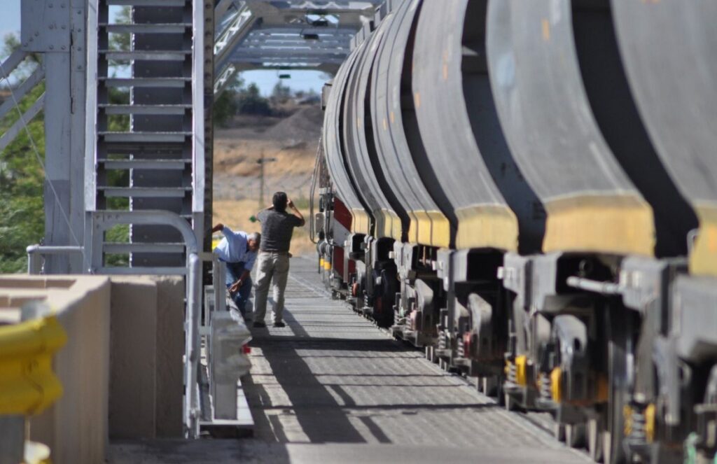 Tellería destacó la importancia del tren para la producción