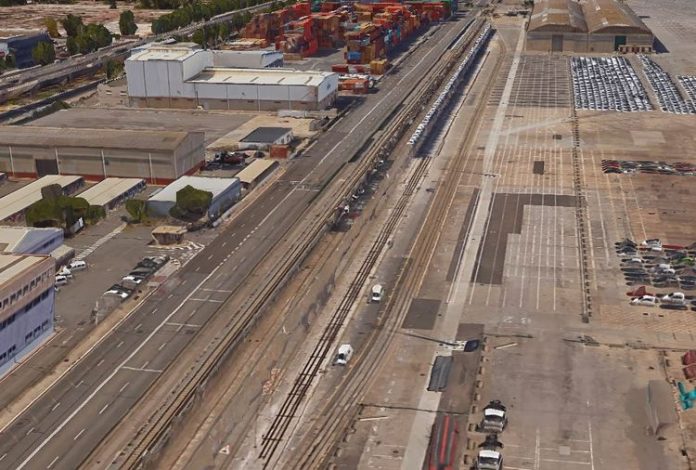España: Licita el Puerto de Barcelona ampliación de su terminal ferroviaria