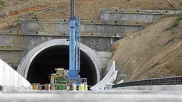 España: El Gobierno Vasco adelantará 350,5 millones para las obras del TAV