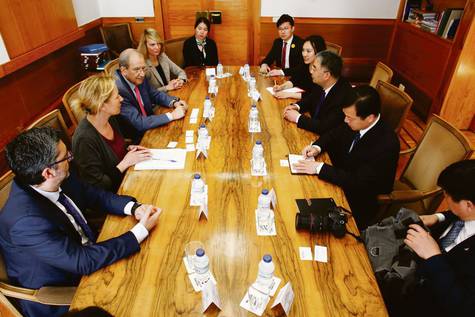 España: Abierta la colaboración para poner en marcha el ‘tren de la seda’