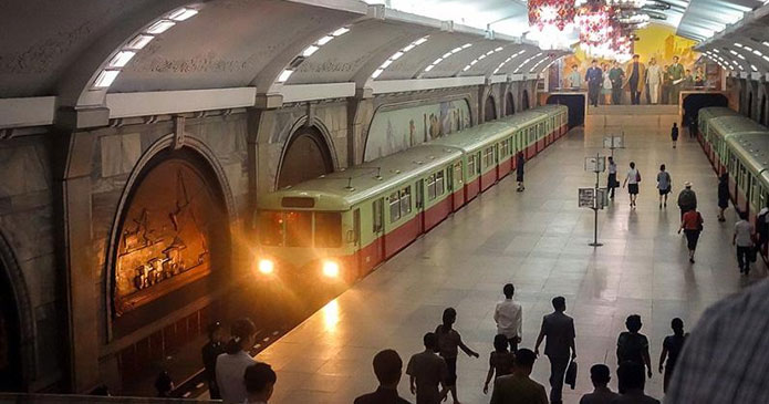 Corea del Norte: conoce cómo es el tren subterráneo de Pyongyang