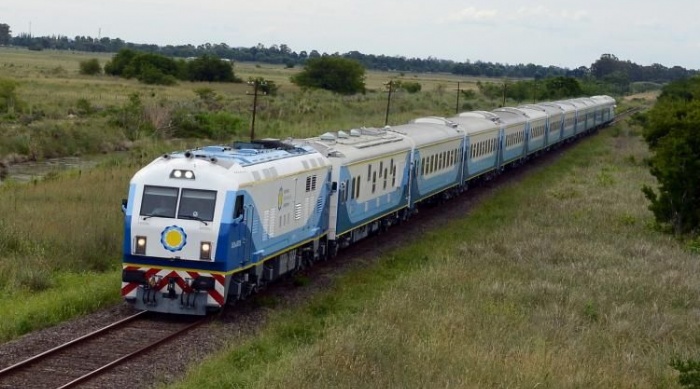 f700x390-35222_74240_15