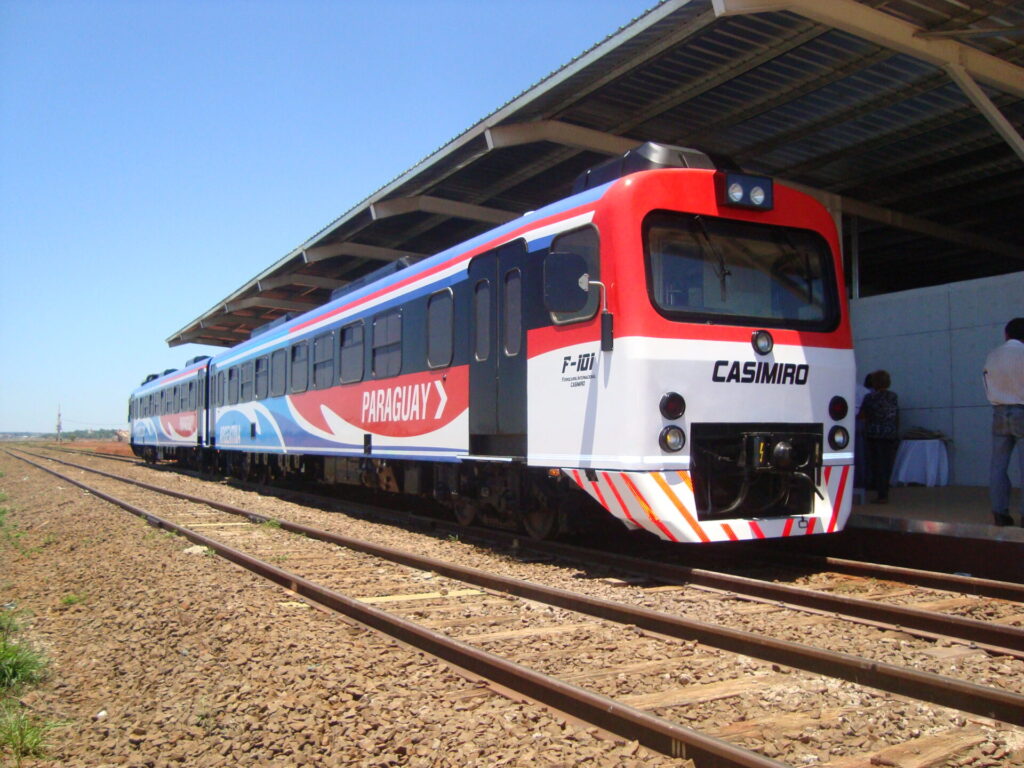 Confirman a seis oferentes para el tren de cercanías