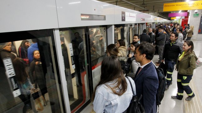 Chile: Metro presentó pantallas que informan sobre ocupación de vagones en trenes de Línea 6