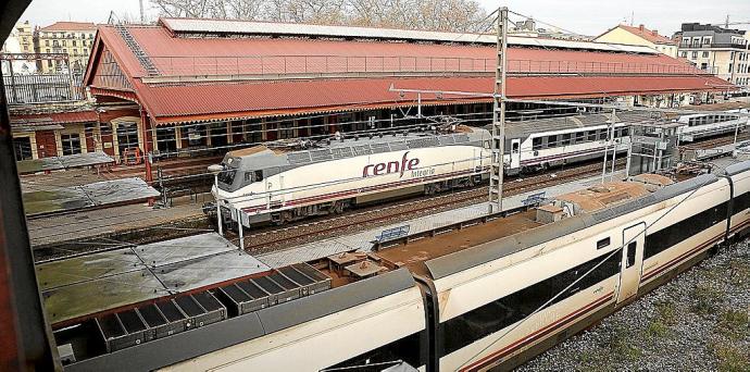 Francia estudia una línea de tren nocturna entre Donostia y París