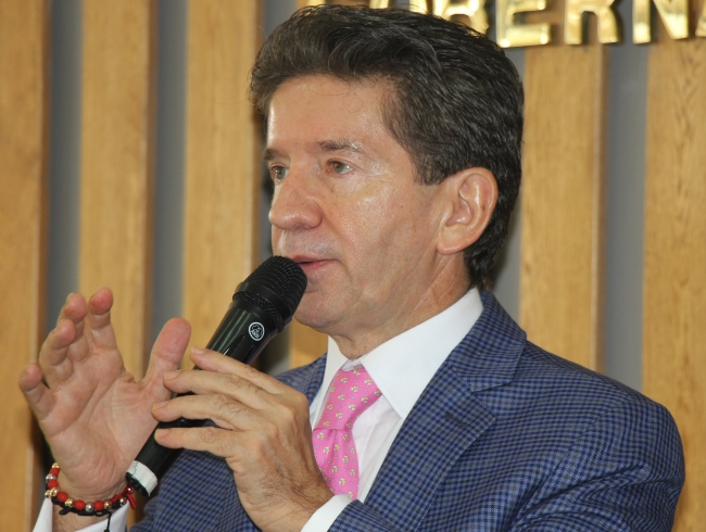 Antioquia firma importante convenio para la recuperación de su ferrocarril