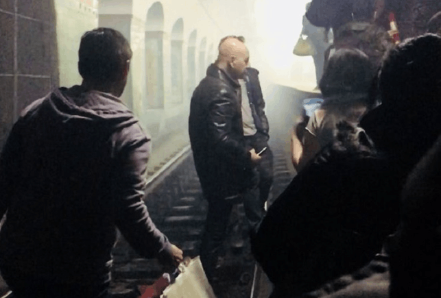 Evacuaron el subte C por principio de incendio