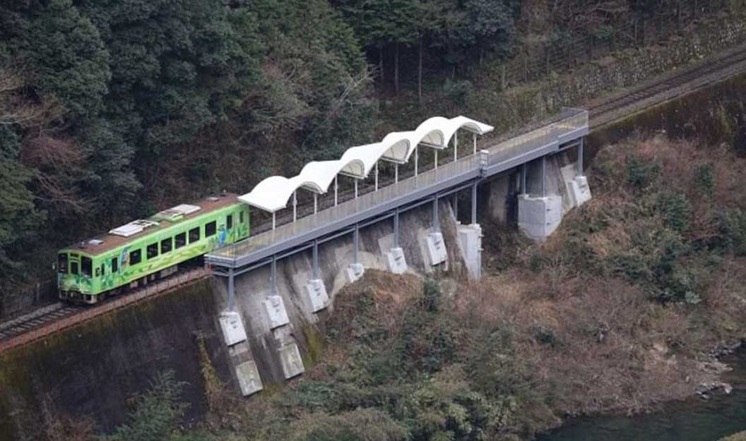 La increíble estación de tren que fue construida sólo para disfrutar del paisaje