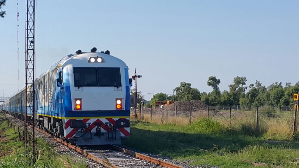 Seguirán las pruebas hasta el viernes para saber cuándo vuelve el tren