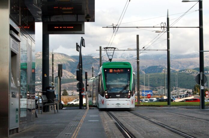 metro granada