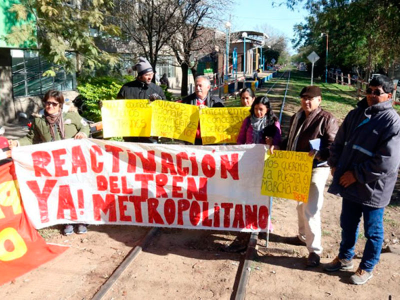 Denuncian el desaguace del tren metropolitano de pasajeros