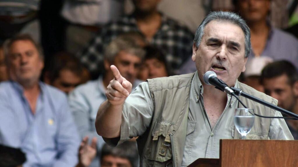 Juan Carlos Schmid: «Es hora de que los que más tienen hagan un esfuerzo»