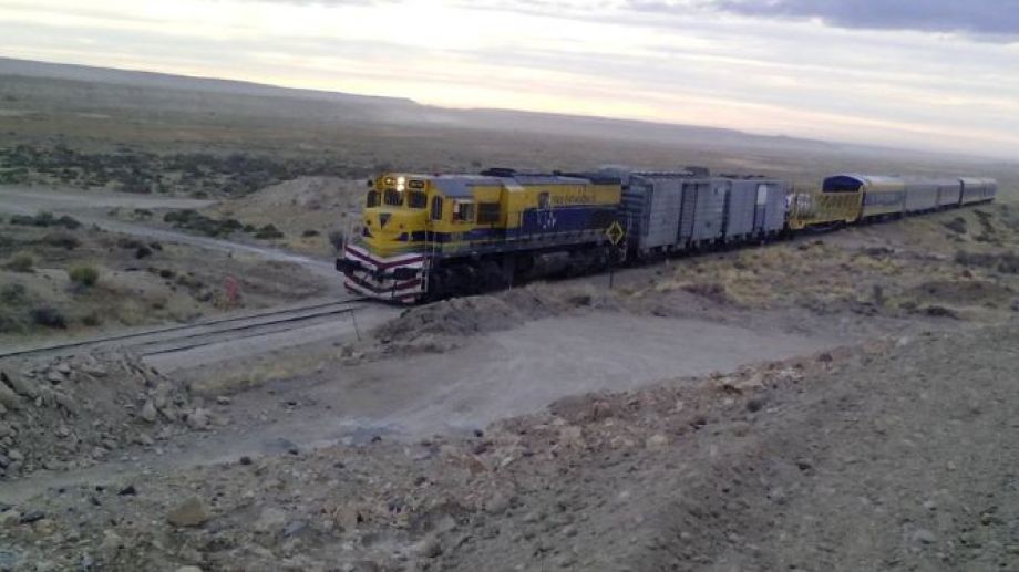 Tren Patagónico: el 18 de marzo se escuchó el último campanazo de partida hacia Bariloche