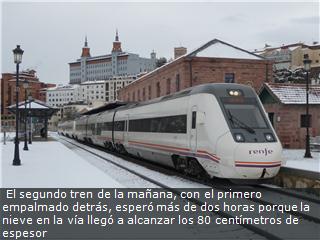 España: El ferrocarril fue el único transporte público que fue capaz de hacer frente a la nevada