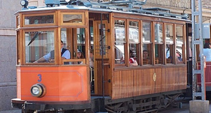 España: Descubrir la Serra de Tramuntana en un tren centenario
