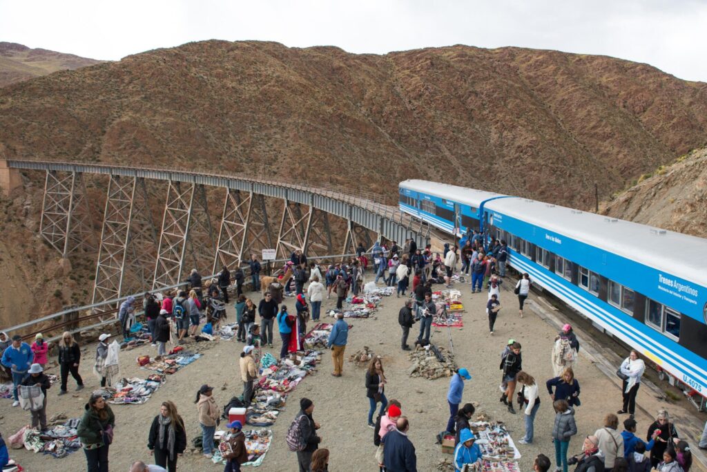 Más de 20 mil pasajeros disfrutaron del Tren a las Nubes en lo que va del 2018