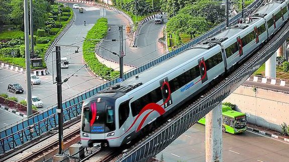 Un viaje en el «mejor tren de India», construido por CAF