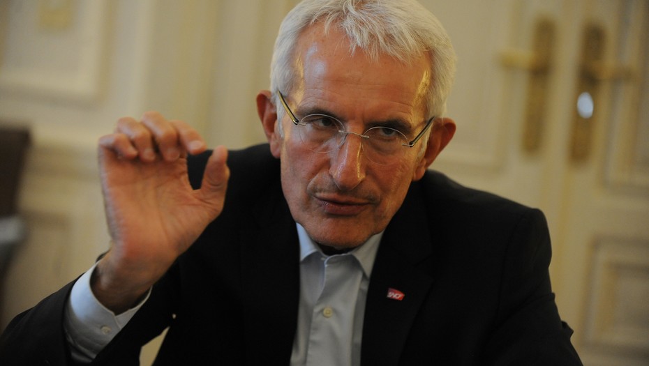 Para el presidente de los trenes de Francia, “las empresas necesitan ser transparentes para su desarrollo”